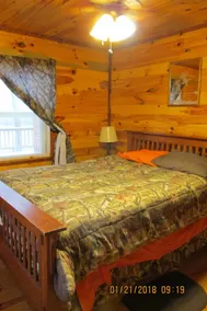 Cabin 200 yards from Current River Access  13 miles north of Doniphan - Image 5