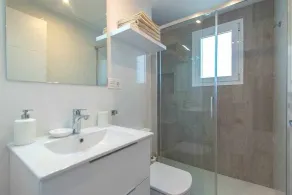 Neue Wohnung in der Urbanisation Casablanca 2. Stock neben allen Annehmlichkeiten - Image 3