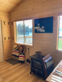 Ocean Front wilderness Cabin, brand new - Spa bathroom, fully equipped Kitchen - Image 2