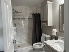 Hidden Oasis, Duplex A. Close to almost everything - Image 5