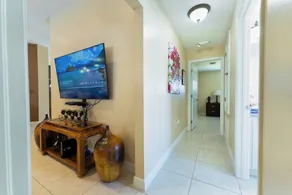 \"Matlacha Island Entrance: Stunning and Beautiful Home in Cape Coral FL Oasis\" - Image 2