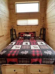 Elk Knob Nook ~ A tiny cabin overlooking Elk Knob, one of NC’s highest peaks! - Image 3
