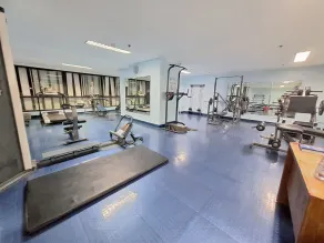 STAYLUXIA - MANILABAYVIEW - Luxury and Superior Suites with, Balcony -except Studios- Pool, Netflix & Gym- Housekeeping Available - - Image 2