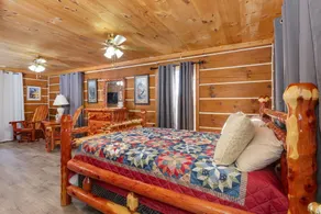 Valentine Drive Cabin 2 - Image 5