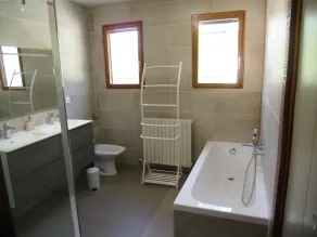 Villa med pool og udsigt på Luberon - Image 2