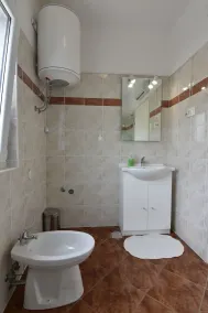 Komfortable Wohnung in Umag, mit 3 Zimmern, Balkon mit Meerblick, Parkplatz - Image 4