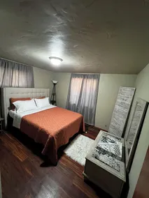 GONGAGA 3 BEDROOM GEM ⭐️ Townhouse Rancher Memory Foam 🛏’s ⭐️ Close to Amenities - Image 4