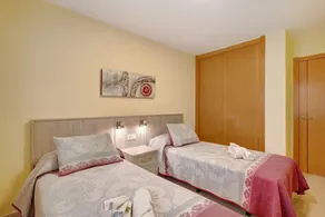 Holiday Apartment 'La Perla E35 By Médano Rentals' with Shared Pool, Balcony and Wi-Fi - Image 2