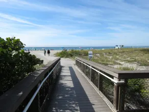 2 bed/2 Ba Venice Island Villa - Walk to Beach & Historic Downtown Venice! - Image 5