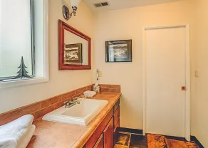 Deer View Retreat - Meredith Lodging - Image 4