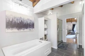 On the Lake Executive furnished retreat.   Lake views, sunsets and private dock - Image 4