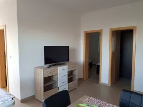 Contemporary Apartment in Neviđane near Sea  - Image 2