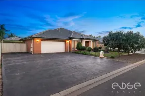 Large spacious 4 bedroom home - Image 2