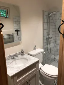 The Hive - beautiful studio with amazing hot tub - Image 3