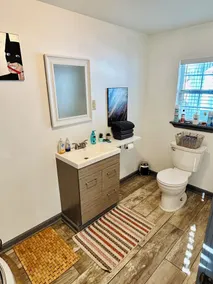 The Cozy King Studio #1 - Image 5
