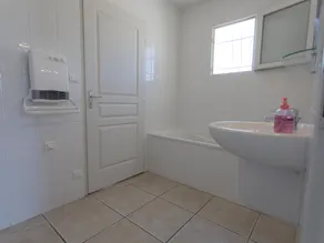 Luxuriöse Villa mit privatem Pool - Image 3