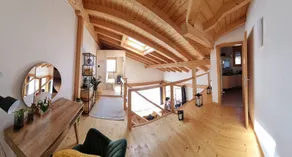 Cozy Alpine Retreat with Private Sauna & Stunning Lake and Mountain Views - Image 2