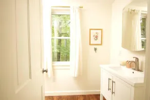 Fernwood Cottage A Poconos Retreat - Image 4