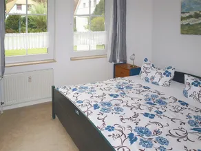 Comfortable apartment for 2 people + a toddler, pets allowed, Wi-Fi, near a dog-friendly beach, parking - Image 3