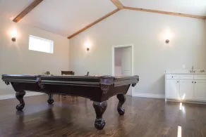 ENTIRE LUXE CABIN ON 126 ACRES WITH 3 PONDS, TRAILS - SLEEPS 18  - Image 3