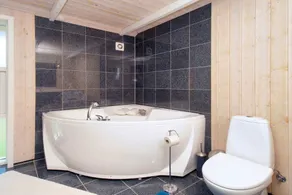 Modern Holiday Home Near Skibby With Terrace - Image 3