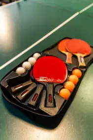 Fun & Cozy Retreat: Nature & Games - Image 2