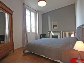 Casa señorial del siglo XIX con gran parque y 5 habitaciones, todo incluido, en L'Aigle - Image 5
