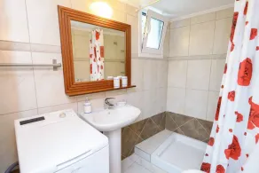 Agia Efimia seaside 2br apartment - Image 2