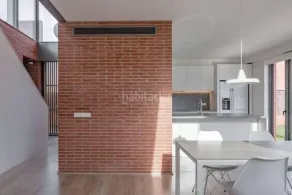 Exclusive fully equipped villa with private pool - Image 5