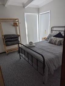 PHILLIP ISLAND Smiths Beach\nStunning 2br Apartment\nWalk 1min Beach 5min GP Track - Image 4
