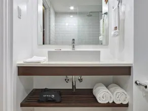 Butterfly Beach Hotel - Image 4