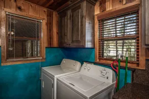 The Roost Downtown | Holzofen, Whirlpool! - Image 2
