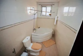 Willows Court - Image 3