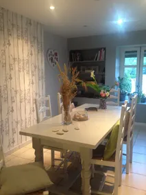 Double room in a house overlooking a natural horizon. - Image 3
