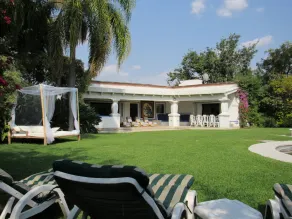 5.000 meter pool, jacuzzi og stor have, mexicansk 5.000 meter villa - Image 2