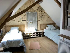 Charming Countryside Retreat near Le Mans with Modern & Vintage Touches - Image 5