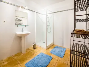 Casa de férias em pitoresca aldeia com uma praia do rio a 200 metros de distância - Image 2