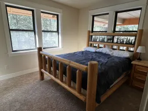 Secluded 7,800 SqFt Cabin in the Woods- Pond, River, Theater, Disc Golf & More - Image 5