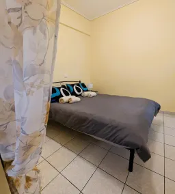 Central Apartment in Agios Konstantinos - Image 4