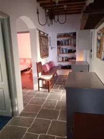Stunning House - Sleeps 11, Terrace & Sea View - Image 3