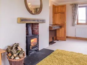 4 bedroom accommodation in Hayton&rsquo;s Bent - Image 3