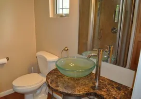 Family-friendly home.  Close to stadium & downtown. Great neighborhood! - Image 4