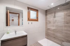 Apartment 'Puerto Rico' with Mountain Views, Garden and Wi-Fi - Image 2