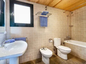Fantastisk privat feriebolig for 8 personer med klimaanlæg, WIFI, privat pool, TV og terrasse - Image 2