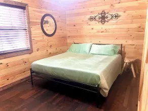 BRANDNEUE Kabine mit 2-Personen-Wanne in Master, Kamin. In der Nähe des Buffalo River - Image 4