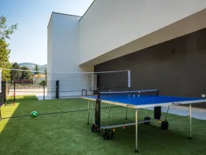 Appartamento totalmente attrezzato con giardino, barbecue e piscina privata - Image 2