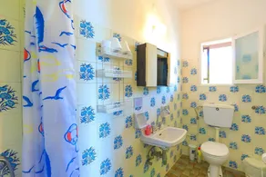 Faros Exi, Gaios Apt, sleeps 2, near beach, sea views - Image 2