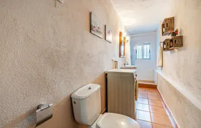 Awesome home in Padul - Image 2