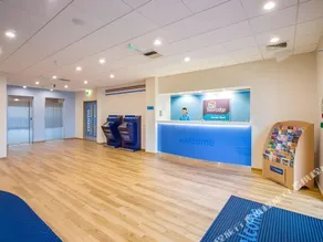 Travelodge London Ilford - Image 2