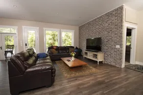 Spectacular Spacious 3 Bdrm/2 Full Bath Escape near Clemson - Image 5